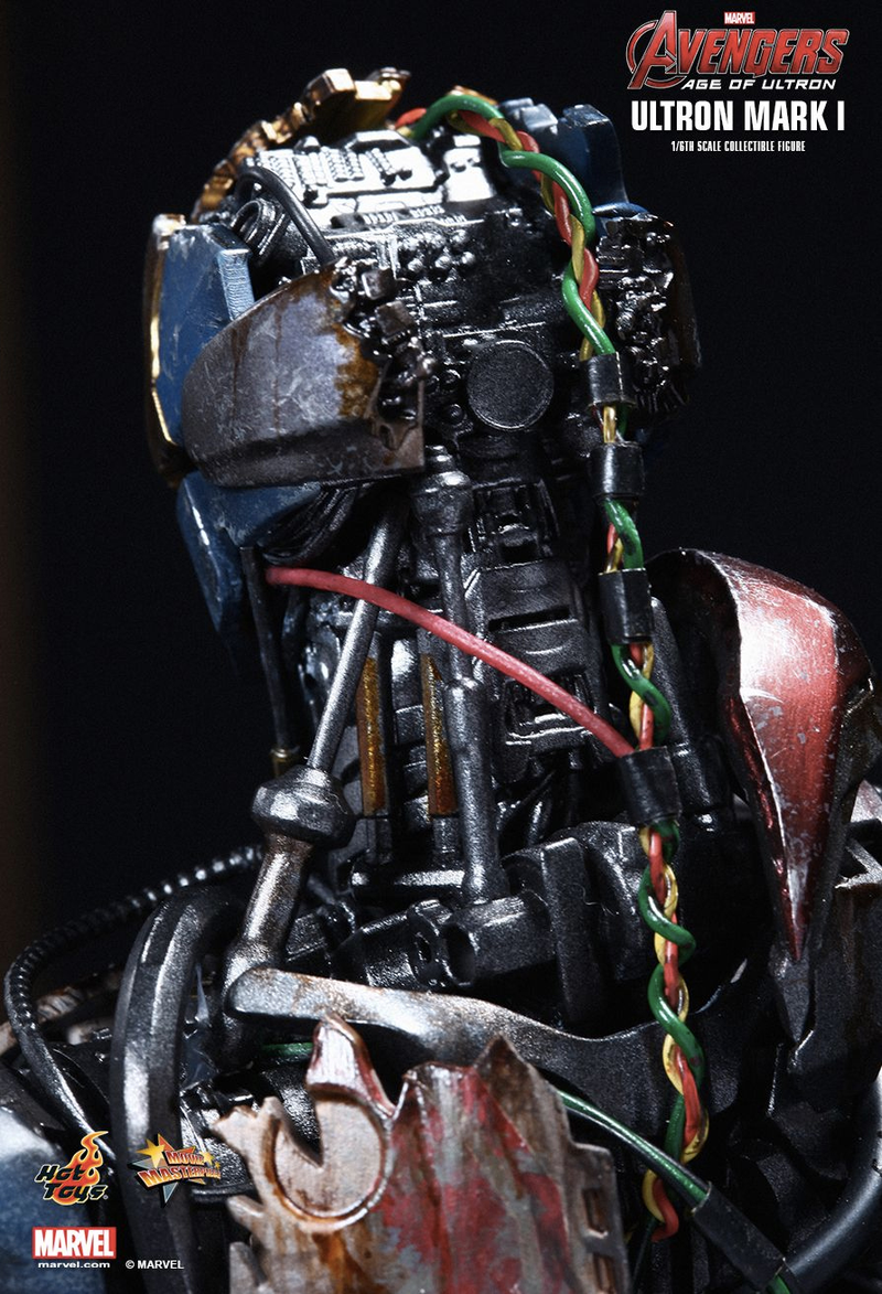 Illustration for article titled This Sixth-Scale Ultron Will Actually Make You Want a Busted Up Figure
